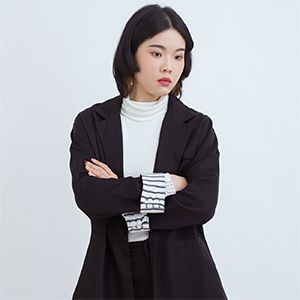 何懿铄
