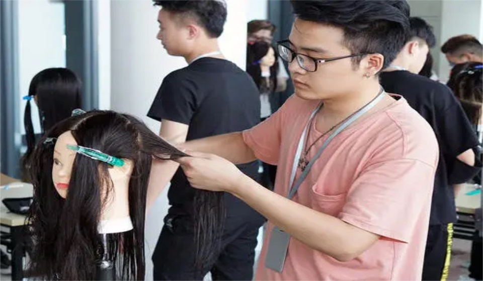 美发师培训