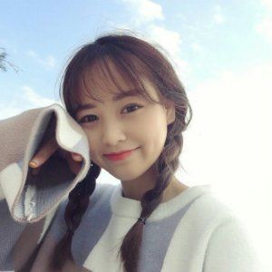 ****鸿