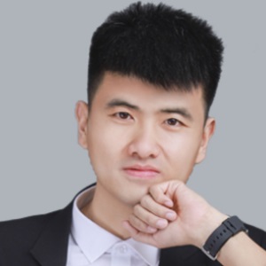 闫春伟