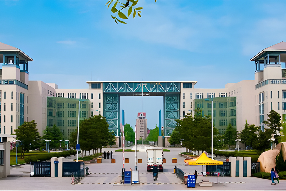 北京特里尔应用技术大学