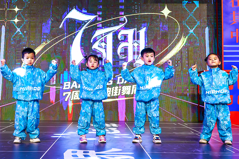 深圳少儿舞蹈启蒙班