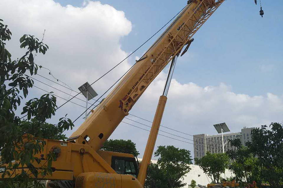 武汉汽车吊跟车班