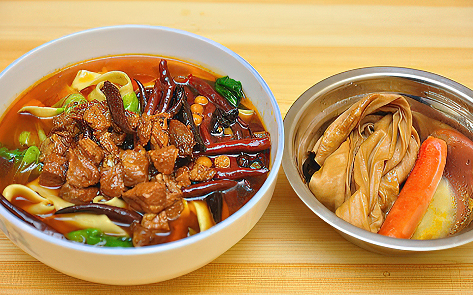 正宗安徽牛肉板面