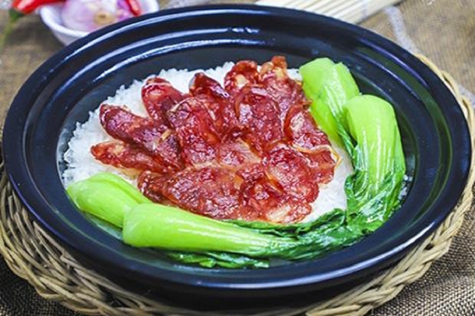 哈尔滨烧腊饭煲仔饭