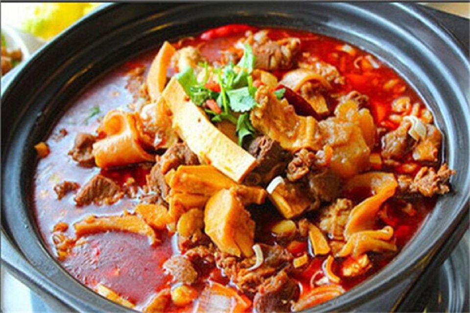 沈阳筋头巴脑火锅