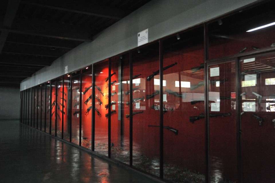 济南枪械使用策略